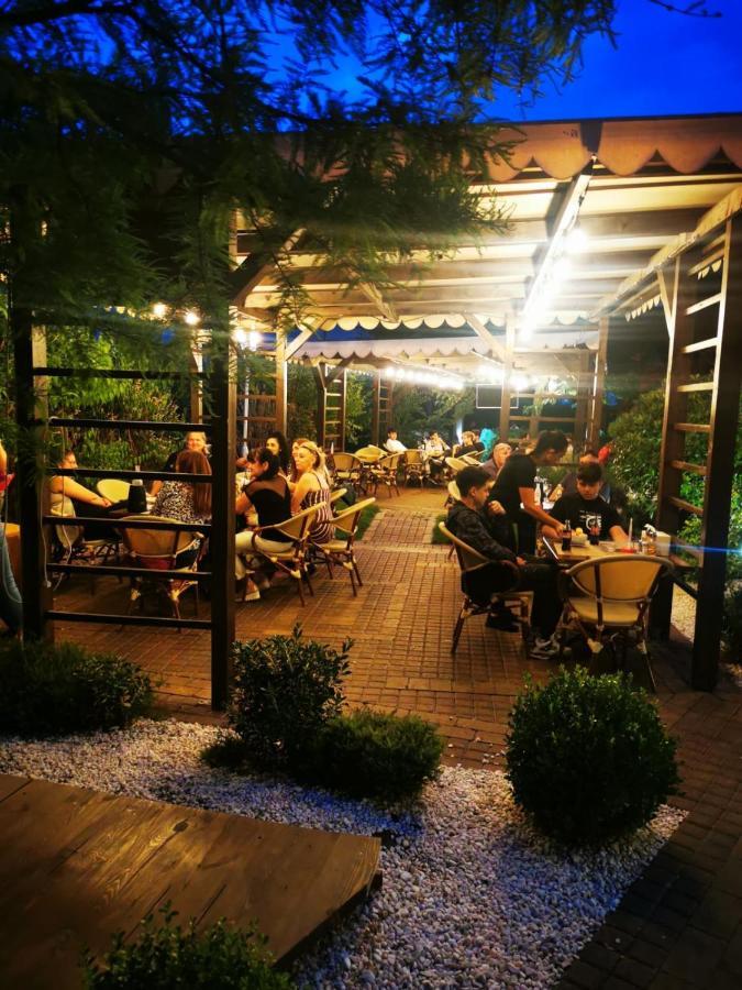 Hotel Gio Arad Bagian luar foto